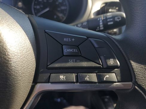 Used 2024 Nissan Kicks SV w/ Exterior Package FWD image 28