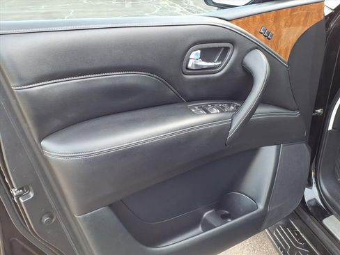 Used 2019 INFINITI QX80 Luxe w/ Proassist Package image 5