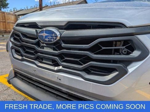 Used 2024 Subaru Crosstrek 2.0i AWD/4WD image 9