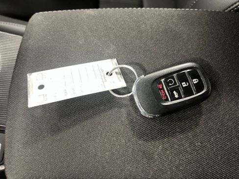 Used 2023 Honda Civic Sport image 27