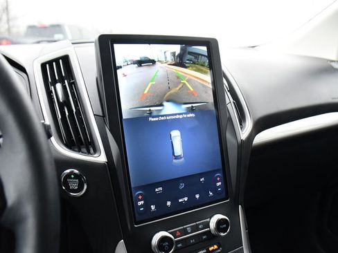 Used 2024 Ford Edge SEL w/ Convenience Package image 26