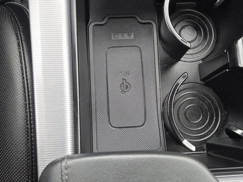 Used 2023 Hyundai Palisade Calligraphy image 9