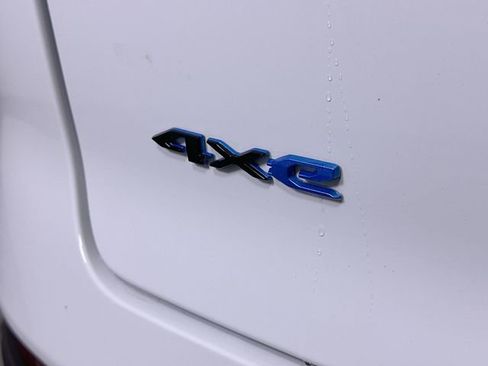 Used 2024 Jeep Wagoneer Launch Edition image 33