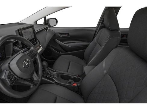 Used 2026 Toyota Corolla LE FWD image 6