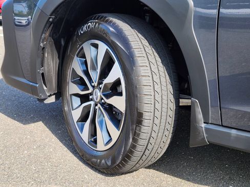 Used 2024 Subaru Outback Touring XT AWD/4WD image 31
