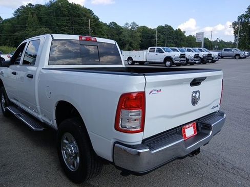 Used 2024 RAM 3500 Tradesman w/ Chrome Appearance Group image 9