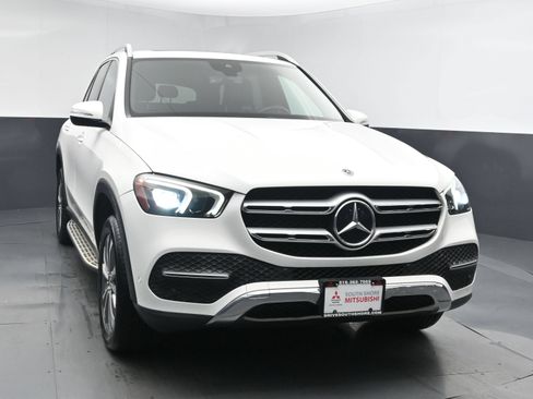 Used 2020 Mercedes-Benz GLE 350 4MATIC image 2