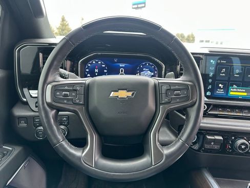 Used 2024 Chevrolet Silverado 1500 High Country image 32