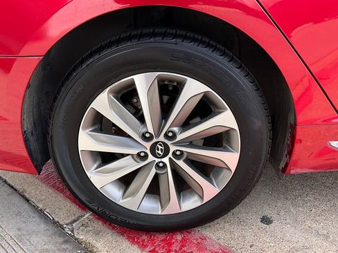 Used 2017 Hyundai Sonata Sport w/ Value Edition Package 02 image 9