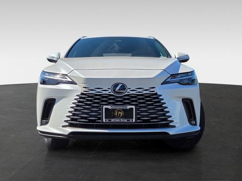Used 2024 Lexus RX 350 Premium w/ Convenience Package FWD image 2