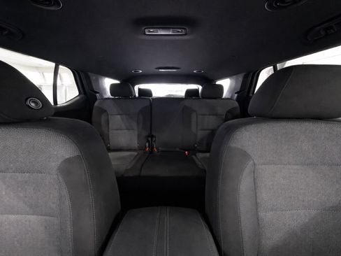 Used 2023 Chevrolet Traverse LT AWD/4WD image 13