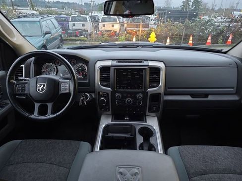 Used 2018 RAM 1500 SLT image 13