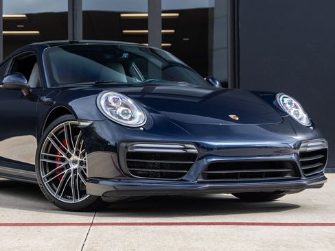 Certified 2018 Porsche 911 Turbo image 9