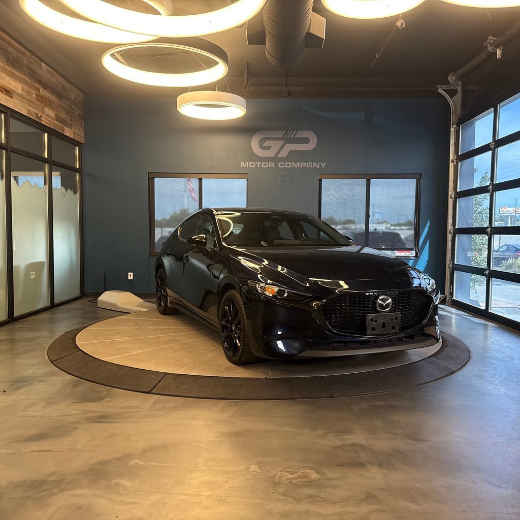 Used 2025 MAZDA MAZDA3 s Sport FWD image 1