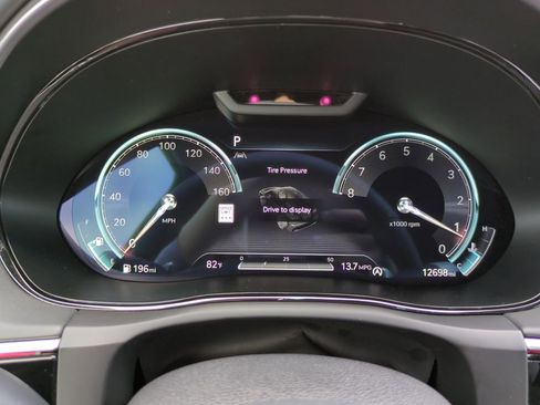 Certified 2024 Genesis GV70 2.5T w/ Sport Prestige Package AWD/4WD image 19
