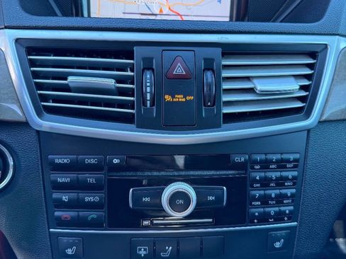 Used 2011 Mercedes-Benz E 350 Sedan image 16