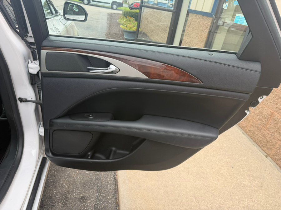Used 2017 Lincoln MKZ Reserve AWD/4WD image 26