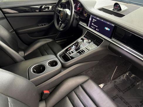 Used 2020 Porsche Panamera 4S AWD/4WD image 34