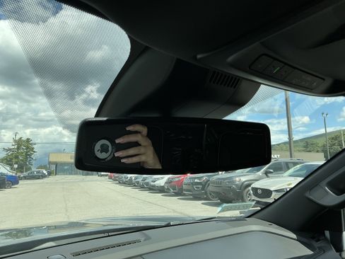 New 2025 Chevrolet Tahoe Premier w/ LPO, Illumination Package image 28