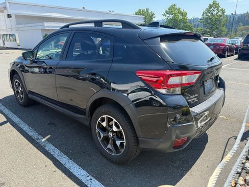 Used 2018 Subaru Crosstrek 2.0i Premium AWD/4WD image 2