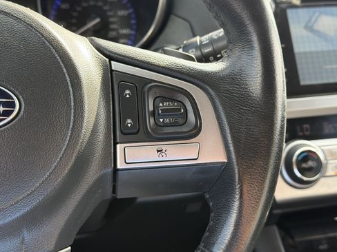 Used 2015 Subaru Outback 2.5i Limited AWD/4WD image 15