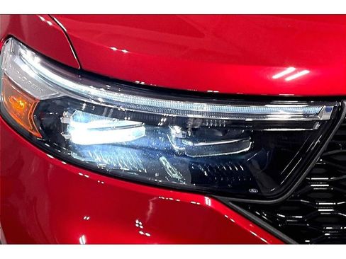 Used 2023 Ford Explorer ST image 30