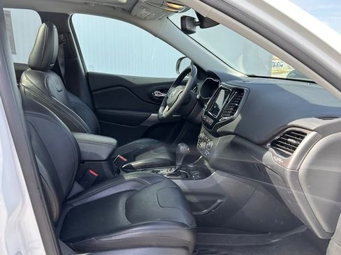 Used 2022 Jeep Cherokee Limited w/ Mopar Interior Package image 22