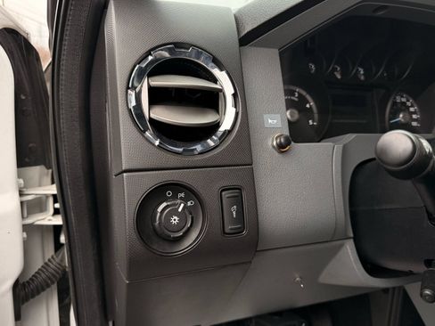 Used 2012 Ford F650 2WD Crew Cab Super Duty image 53