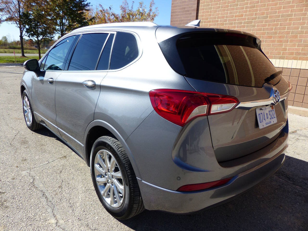 Used 2020 Buick Envision Essence AWD/4WD image 7