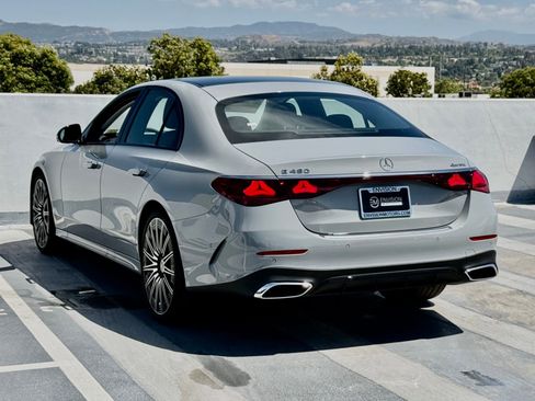 New 2026 Mercedes-Benz E 450 4MATIC Sedan image 9