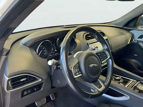 Used 2020 Jaguar F-PACE S AWD/4WD image 13