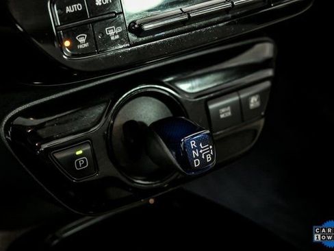 Used 2021 Toyota Prius XLE w/ Advanced Technology Package image 24