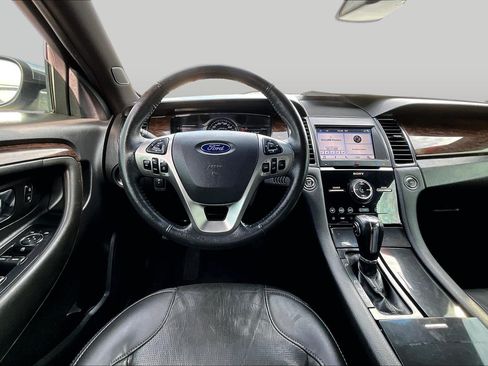 Used 2019 Ford Taurus Limited FWD image 5
