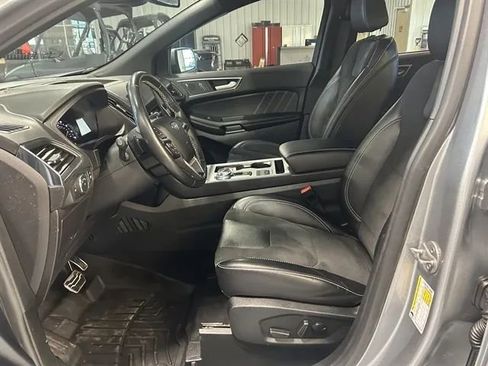 Used 2022 Ford Edge ST AWD/4WD image 9