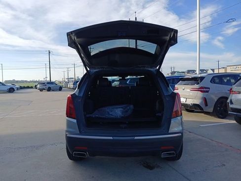 Used 2023 Cadillac XT5 Luxury w/ LPO, Floor Liner Package image 9