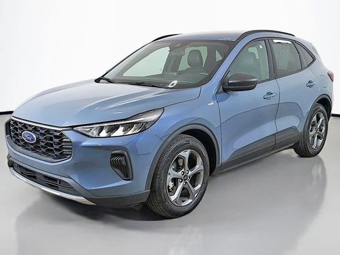 Used 2025 Ford Escape ST-Line FWD image 7