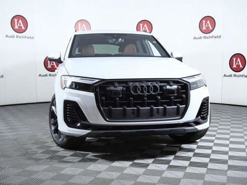 New 2026 Audi Q7 3.0T Premium Plus image 3