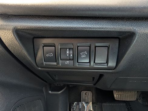 Used 2024 Subaru Outback Limited XT AWD/4WD image 32