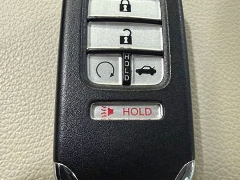 Used 2022 Honda Accord EX-L image 25