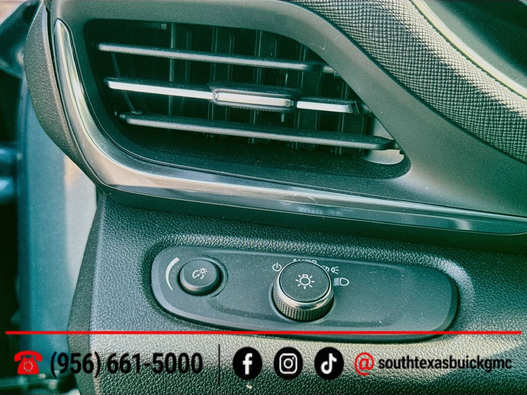 Used 2024 Buick Envista Preferred w/ Convenience I Package FWD image 20