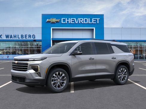New 2026 Chevrolet Traverse LT w/ Sun and Wheel Package AWD/4WD image 26