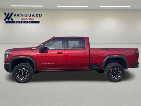 Used 2026 GMC Sierra 2500 AT4X image 2