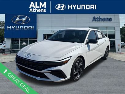 New 2025 Hyundai Elantra SEL