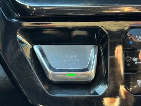 Used 2023 GMC Sierra 1500 AT4 w/ AT4 Preferred Package AWD/4WD image 16
