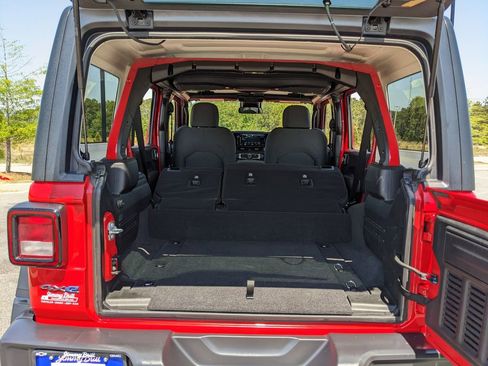 Used 2025 Jeep Wrangler Unlimited Sport S 4xe image 39