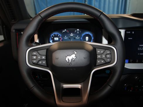 New 2026 Ford Bronco Heritage Edition AWD/4WD image 9