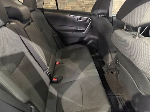 Used 2023 Toyota RAV4 LE AWD/4WD image 33