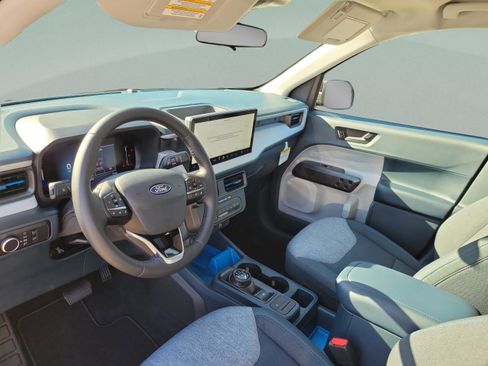 New 2026 Ford Maverick XLT w/ XLT Luxury Package image 6