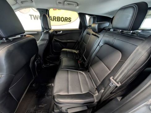 Used 2024 Ford Escape Platinum AWD/4WD image 27