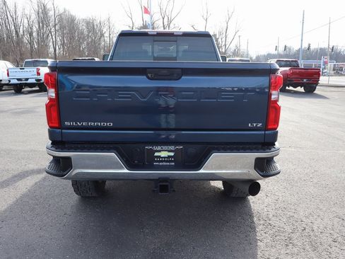 Used 2020 Chevrolet Silverado 3500 LTZ image 35
